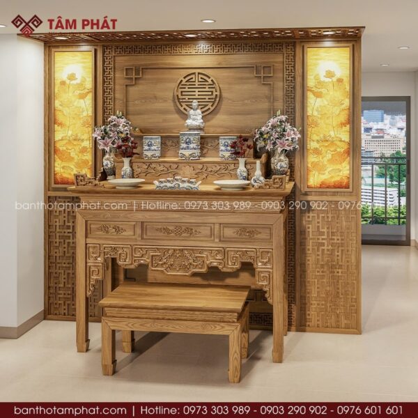 Nhu cầu thờ tự lớn, ưu tiên sử dụng mẫu bàn thờ tam cấp để thờ tự gọn gàng, thuận tiện hơn.