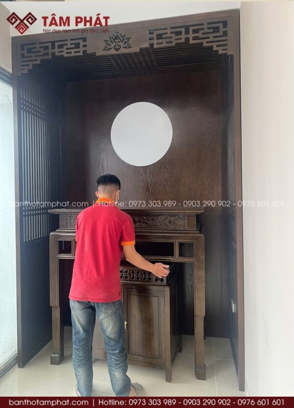 Tâm Phát nhận đặt đóng thi công phòng thờ theo yêu cầu gia chủ.