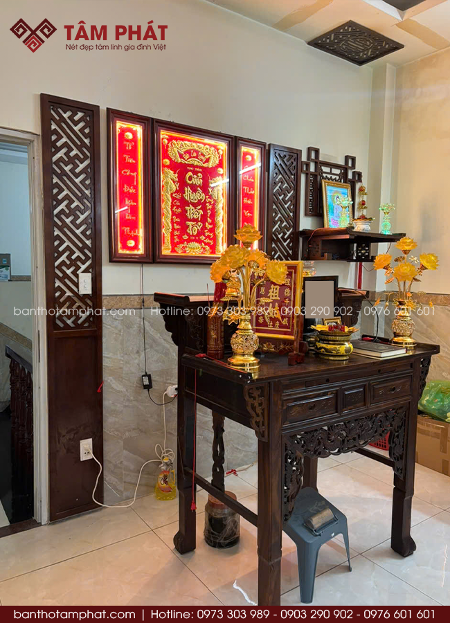 Bàn Thờ Gỗ Tâm Phát Sử Dụng Trong Gia Đình
