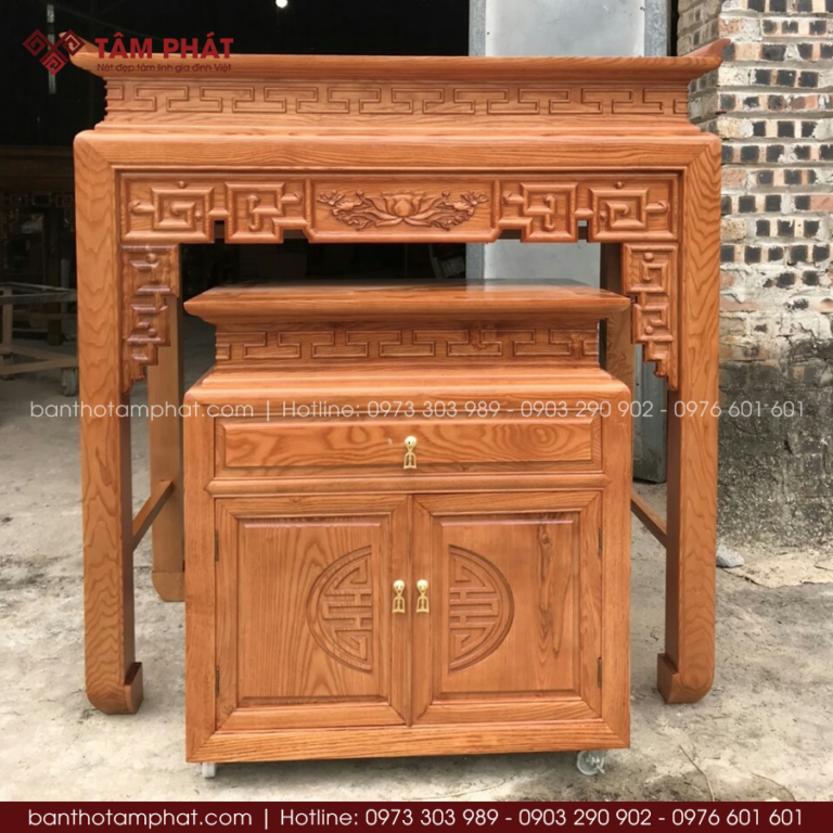 Bàn Thờ Phật Hiện Đại Được Thiết Kế Chất Liệu Gỗ Tự Nhiên