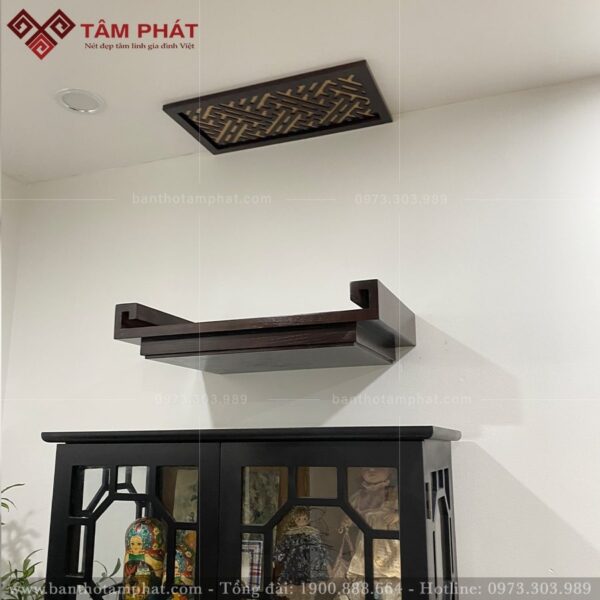 Bàn thờ TT2215 có độ bền cao, đa dạng kích thước, màu sắc.