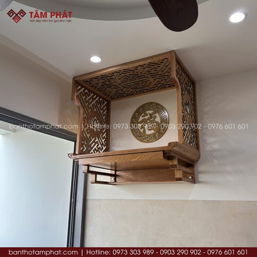 Mẫu bàn thờ thiết kế đơn giản hiện đại.