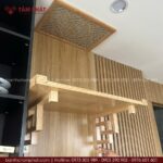 Bàn thờ treo TT2219 tiện lợi, dễ dàng lau chùi vệ sinh.