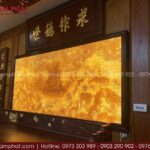 Kết hợp trang trí mẫu tranh trúc chỉ bồ đề linh thiêng, mang hơi thở ấm cúng.