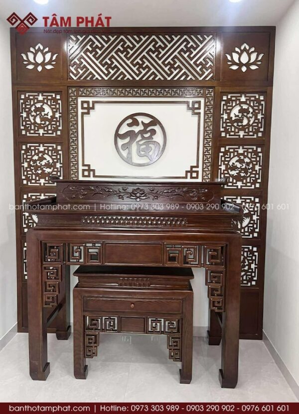 Phòng thờ BT-1719 mang đến vẻ đẹp hài hòa giữa truyền thống và hiện đại.