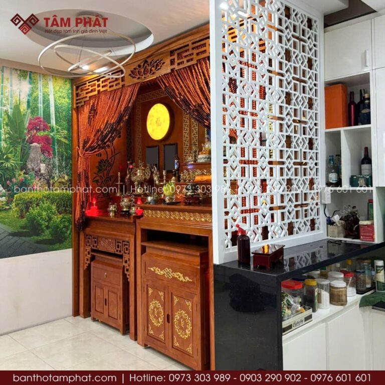 Bàn Thờ Gia Tiên Theo Kiểu Dáng Và Chất Liệu Gỗ