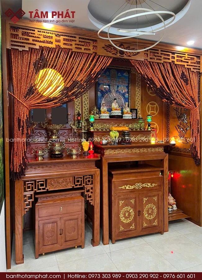Tâm Phát nhận thiết kế thi công phòng thờ BT-1752 bám sát thực tế khuôn viên nhà cửa.