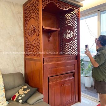 Gỗ Gõ Đỏ Khẳng Định Đẳng Cấp Của Không Gian Thờ Cúng