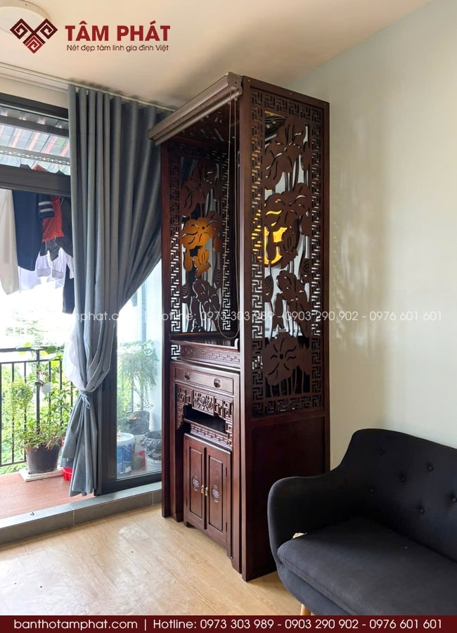 Đội ngũ kỹ thuật lắp đặt chuyên nghiệp, thi công nhanh gọn - sạch sẽ - đúng chuẩn phong thủy phòng thờ.