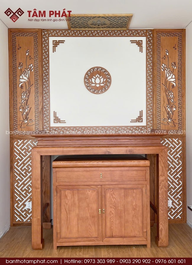 Phòng thờ BT-1756 phù hợp cho mọi không gian nhà cửa.