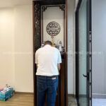 Lắp đặt nhanh chóng, kỹ thuật thi công chuẩn chỉnh – đảm bảo cố định, chắc chắn, chuẩn phong thủy.