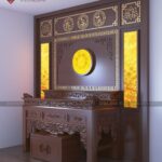 Thiết kế sang trọng với mẫu bàn thờ đứng lớn, kèm tủ cơm nhỏ tiện lợi.