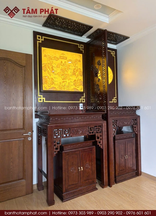 Vừa đảm bảo sự riêng tư khi hành lễ, vừa tiết kiệm diện tích, phù hợp cho cả nhà phố lẫn chung cư.
