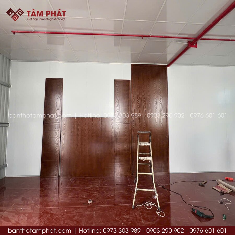 Thi công phòng thờ BT-1780 tại phòng khách.