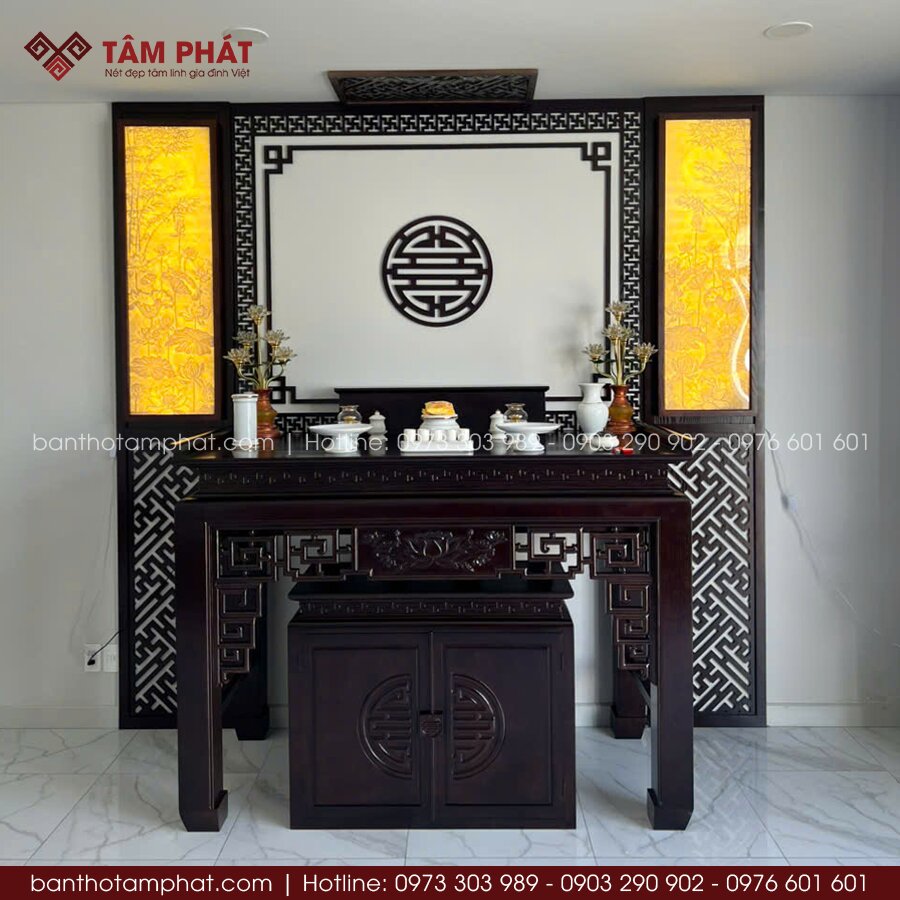 Phù hợp với các thiết kế phòng thờ cần sự trang trọng và ổn định lâu dài.
