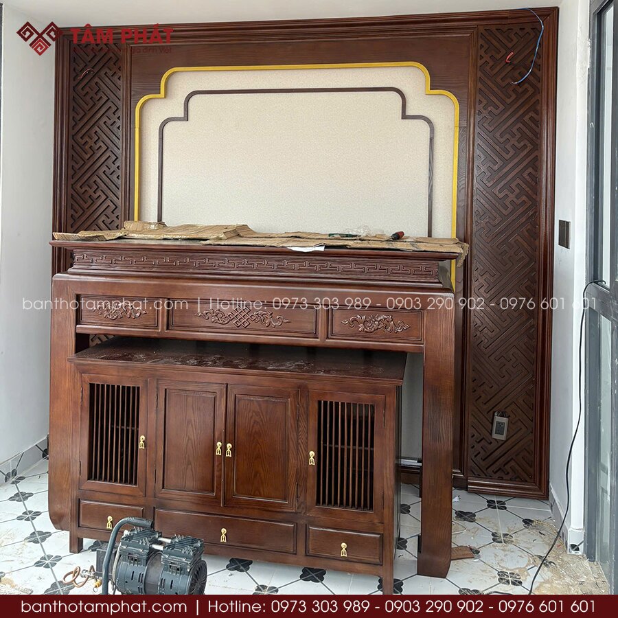 Mẫu phòng thờ đơn giản, phù hợp với không gian nhà phố, chung cư, biệt thự.