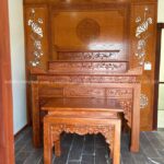Phòng thờ nhà phố tam cấp dễ thờ tự mẫu BT-1804