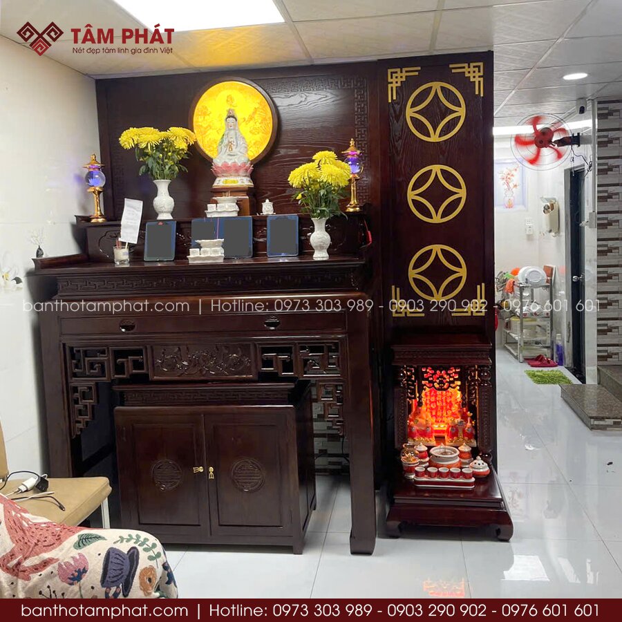 Phòng thờ nhà phố trần thấp đẹp mẫu BT-1810